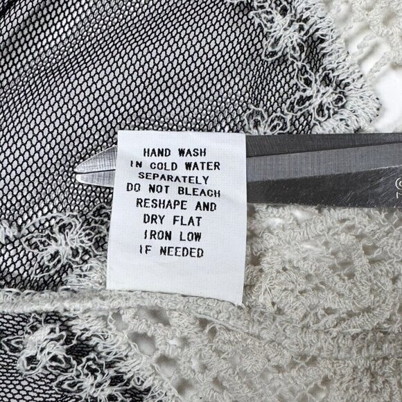 Whimsigoth Top Sz.L Black Mesh Embroidered Sheer Dark Romantic Witchy Goth - Picture 11 of 12